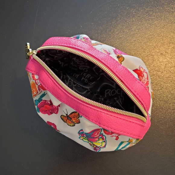 Betsey Johnson Floral Fabric & Pink  Faux Leather Cosmetic Bag - Picture 2 of 9